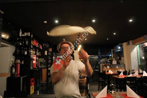 Artigiano Café Pizzeria Napoletana Basel