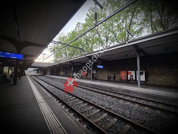 Bahnhof Wiedikon