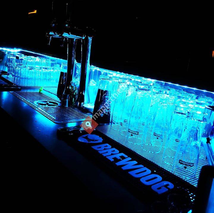 Bar Le NID Champoussin JOOST & SABER