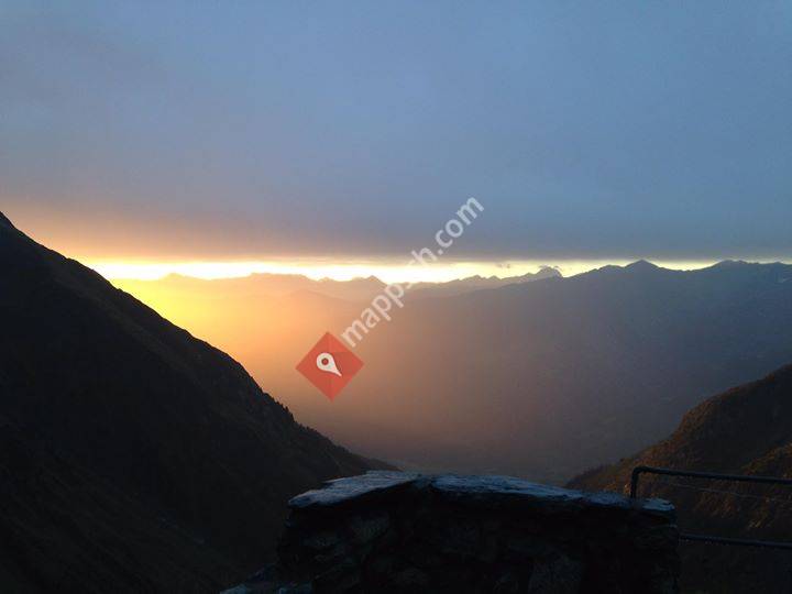 Camona da Punteglias CAS