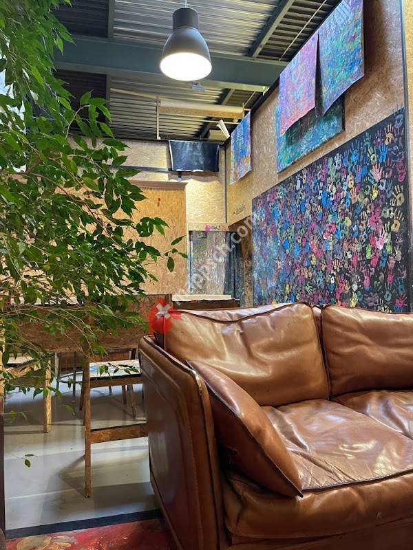ColoRoom - Loisirs et activités dédiés à la peinture