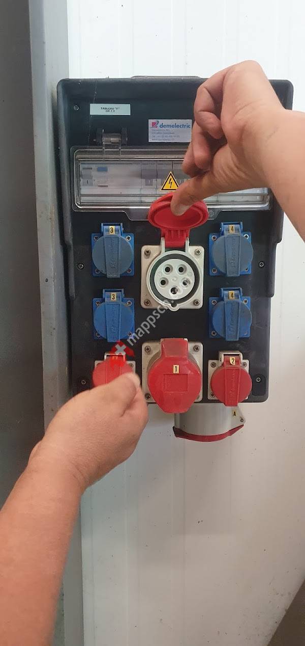 Domaine Des Grandes Iles SA