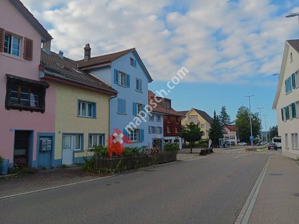 Fällanden, Gemeindehaus