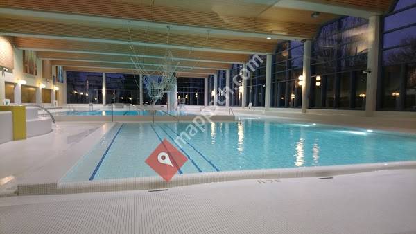 Hallenbad Männedorf