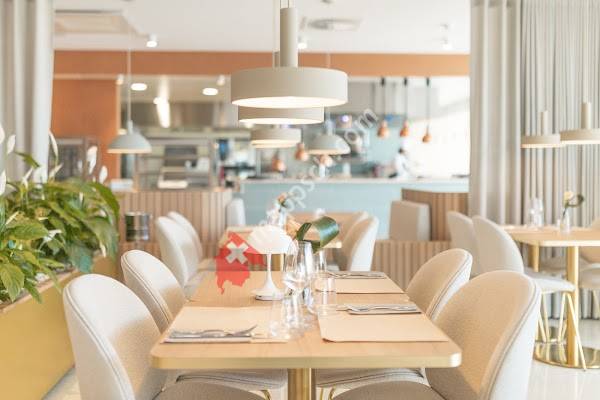 HVGGE Place | Restaurant, Events & Rooftop Founex