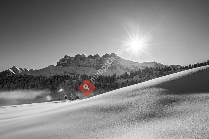 Michel Sports Intersport Champoussin, Les Crosets