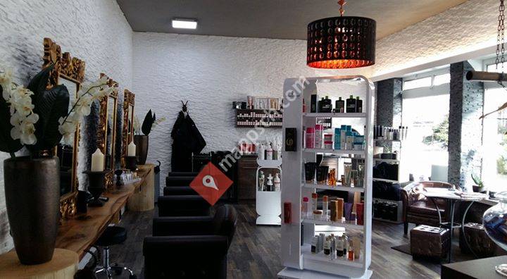 Raffaela's Hair Lounge Damen und Herren Friseur