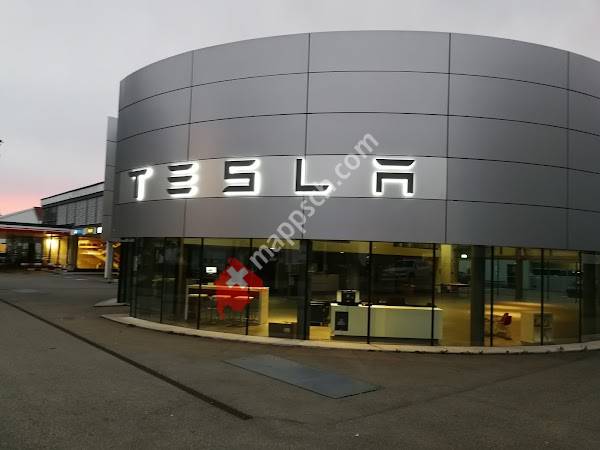 Tesla Center St. Gallen Lerchenfeld