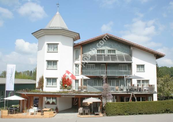 Türmlihuus Lombriser AG - Küche Bad Wohnen Schlafen - Hüsler Nest, TEAM 7, Glatz