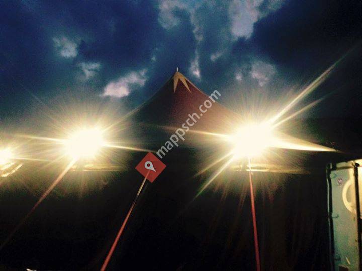 Zeltainer Kleintheater Unterwasser