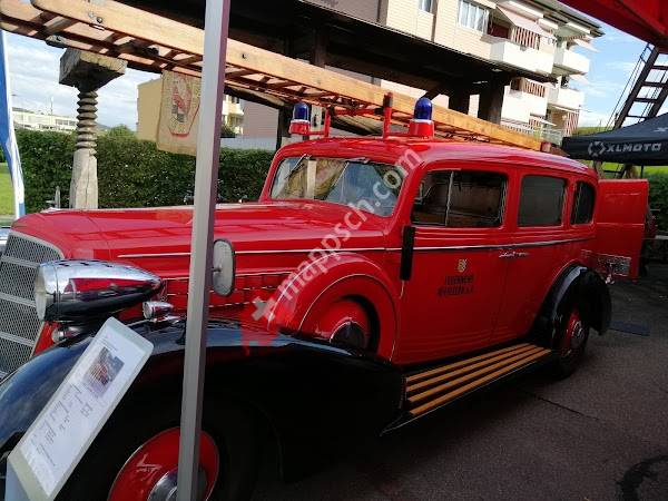 Zwillikon, Gemeindeplatz